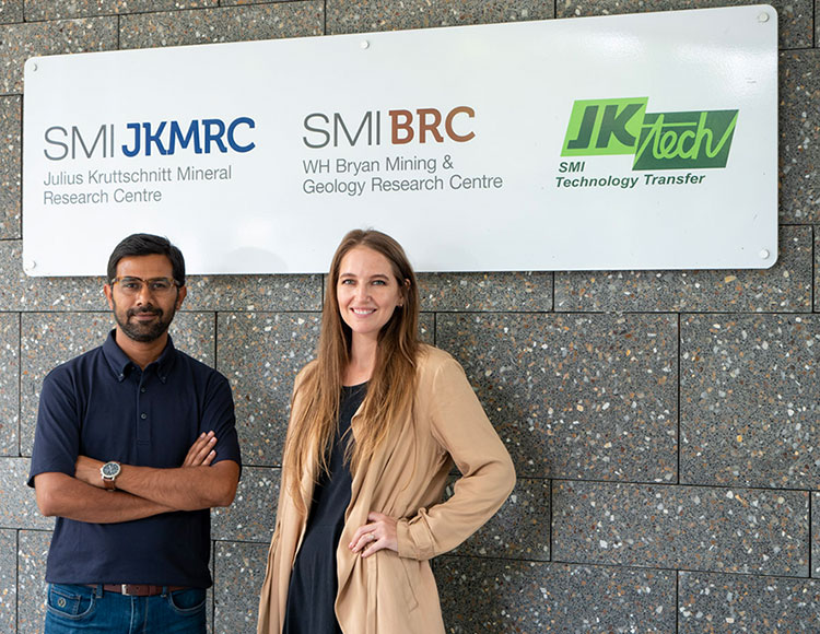 Dr Hafiz Ilyas and Dr Kristy Nell at the UQ Indooroopilly mine site