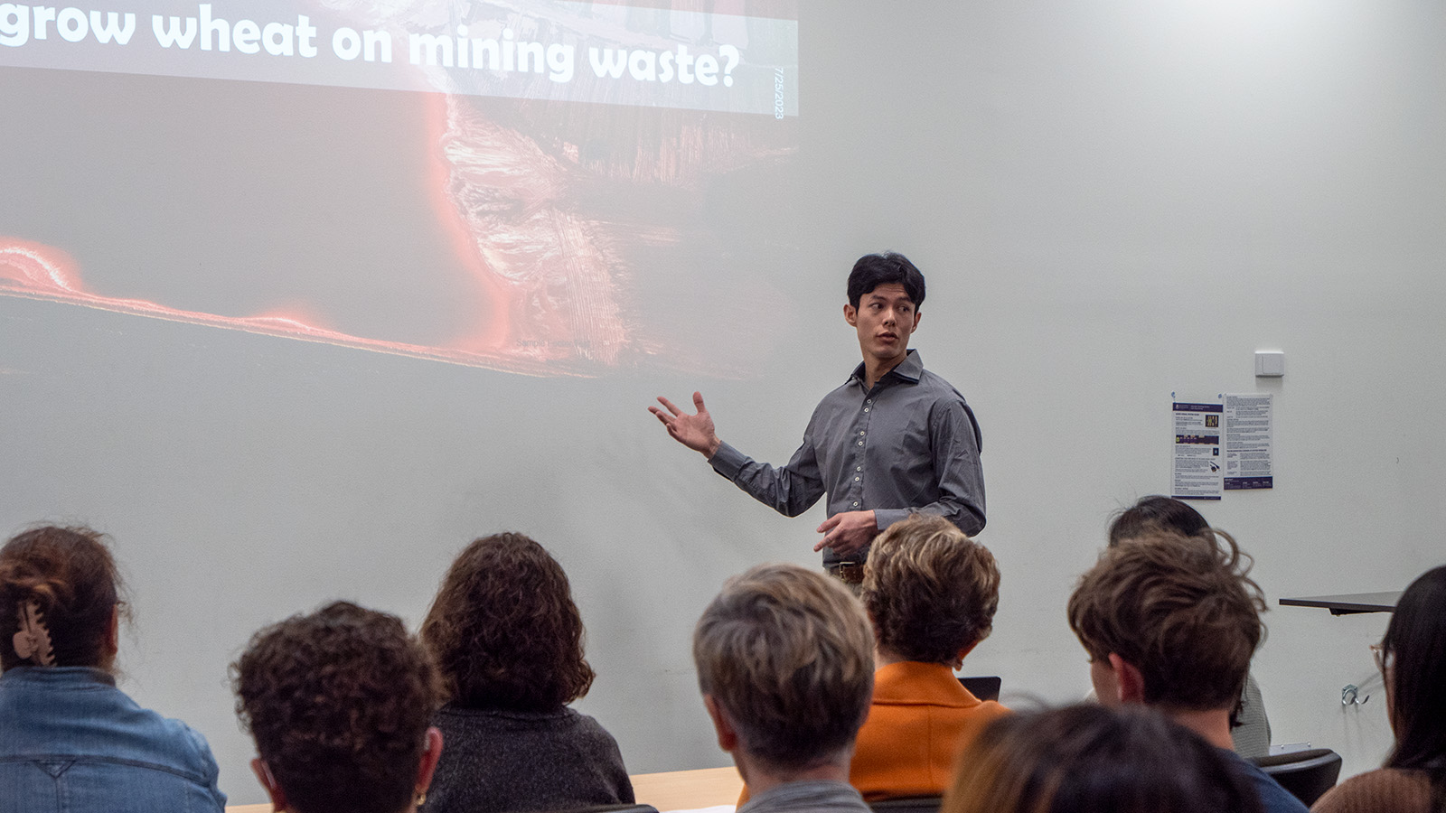 Long Ma presenting at UQ All Institute 3MT