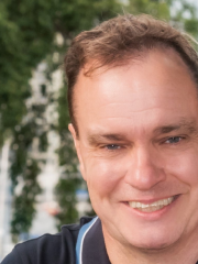Dr Rickard Hansen