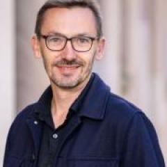 Professor Daniel Franks