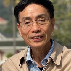 Photo of Professor Frank Shi