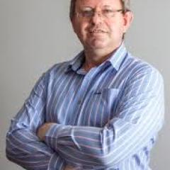 Honorary Professor Lochner Marais
