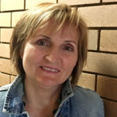 Lynda Lawson