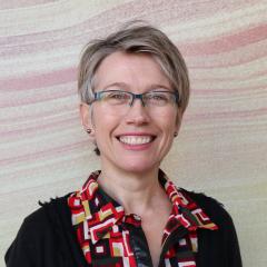 Dr Sarah Holcombe