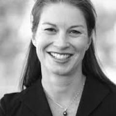 Dr Sarah Pazell